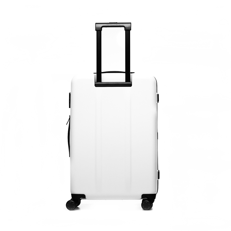 Чемодан Mi Trolley Suitcase 24" white 3
